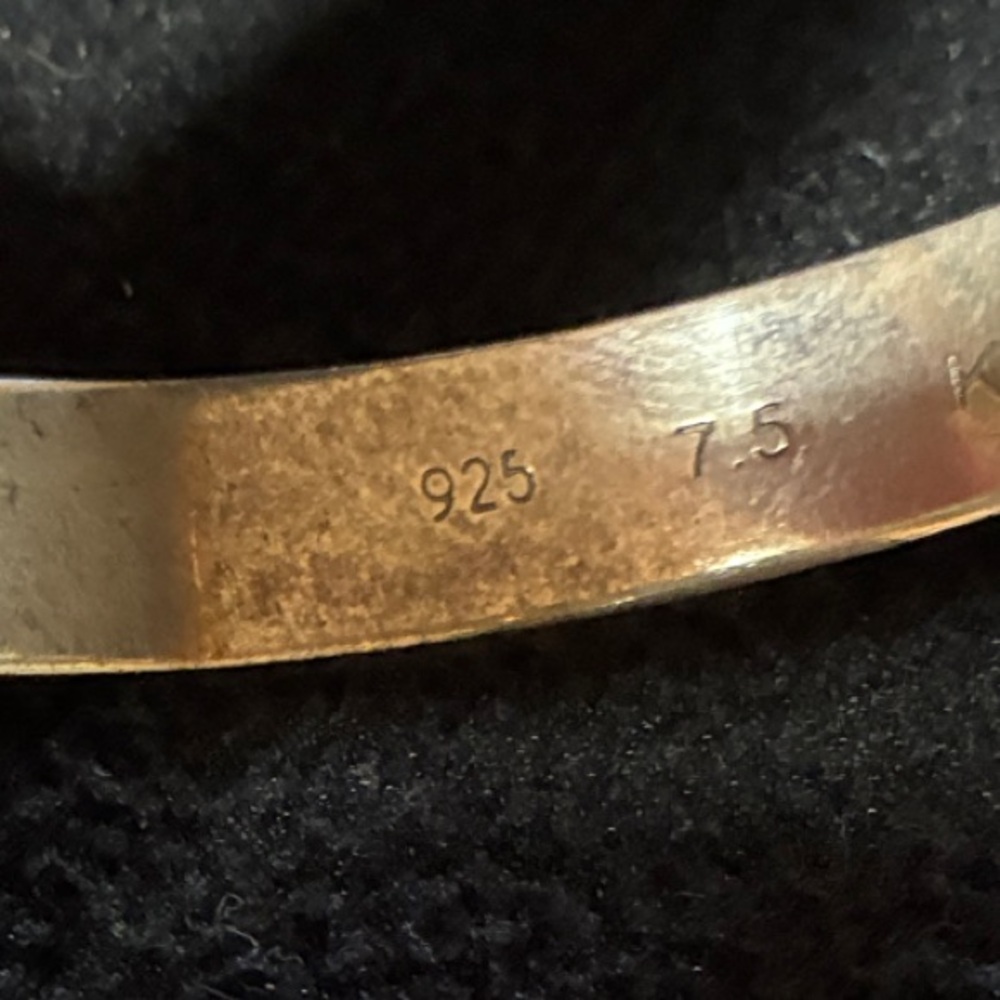 Elegant Sterling Silver Engraved Bangle - Picture 3 of 4